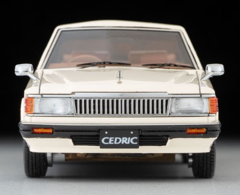 Ignition Model x Tomytec T-IG4325 日产Nissan 赛德里克 HT 280E Broam (白色)