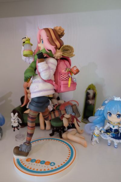 摇曳露营△ 各务原抚子