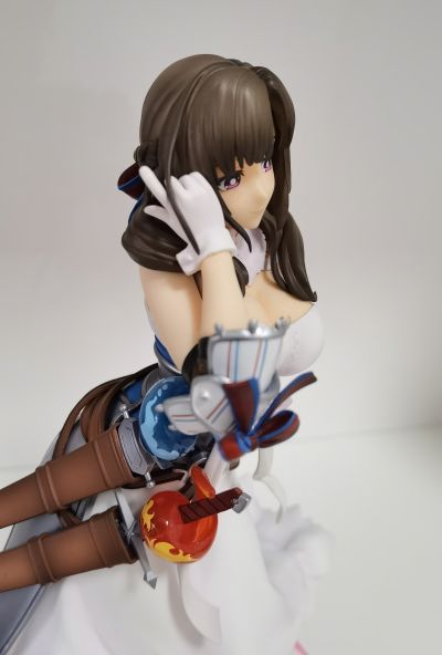 普通攻击是全体二连击，这样的妈妈你喜欢吗? 大好真真子