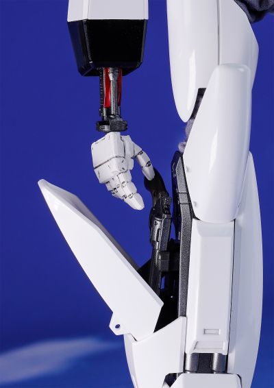 3Z0104 Robo道 机动警察 AV-98 英格拉姆1号机