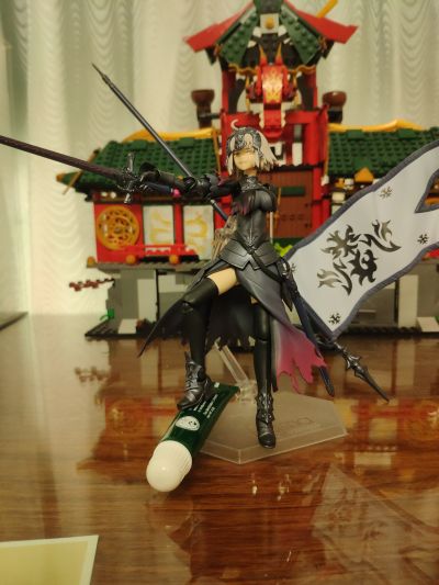 命运-冠位指定 复仇者-贞德[Alter] 身缠昏暗烈焰的龙之魔女