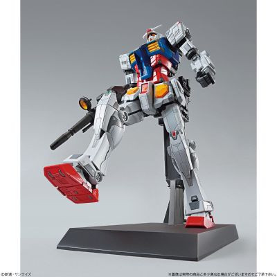 1/100 机动战士高达 RX-78F00高达