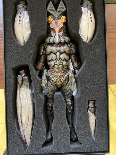 奥特曼 黑暗巴尔坦星人