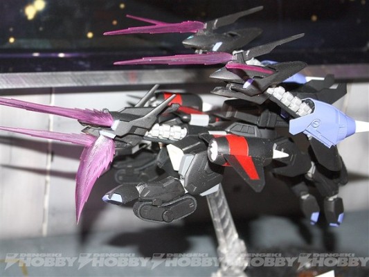 ROBOT魂 	机动战士高达SEED C.E.73 观星者 TMF/A-802W2 地狱犬型巴库