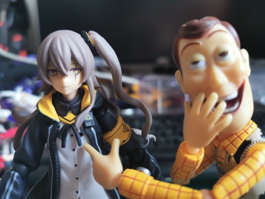 figma#457 少女前线 UMP45