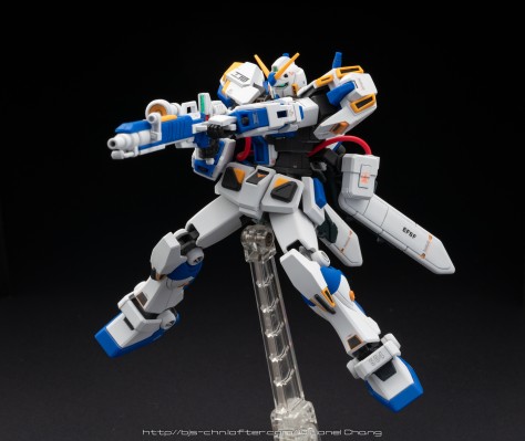 HGUC 机动战士高达外传 宇宙、闪光的尽头 RX-78-4高达4号机