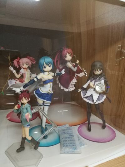 魔法少女小圆 晓美焰 you are not alone.