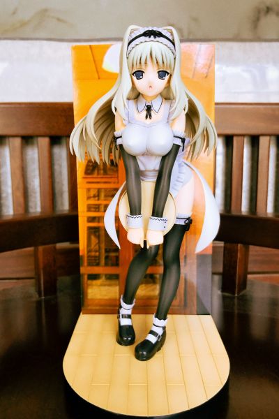 久寿川莎莎拉 〜死库水女仆ver.〜白色版