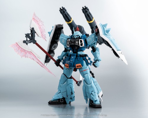 ＭＧ 1/100 机动战士高达SEED Destiny ZGMF-1001/K 斩击型扎古幽灵(伊扎克·玖尔专用机)