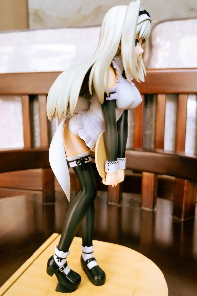 久寿川莎莎拉 〜死库水女仆ver.〜白色版