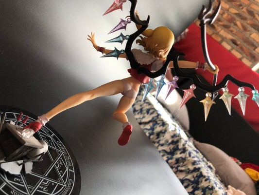 东方Project 恶魔之妹 芙兰朵露・斯卡雷特