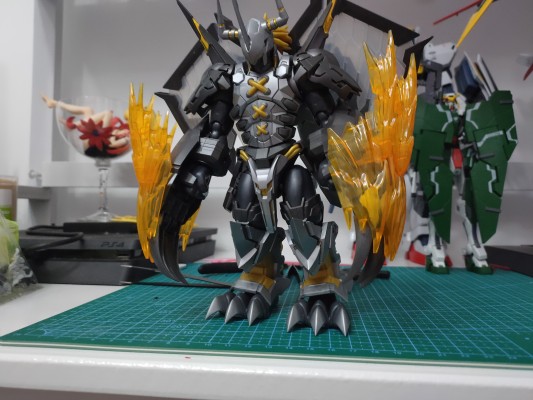 Figure-rise Standard 数码宝贝 02 暗黑战斗暴龙兽 Amplified