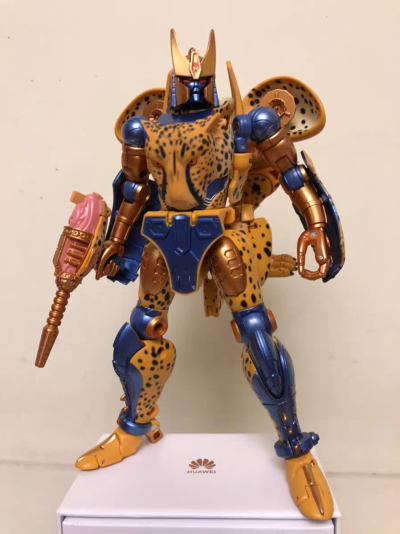 变形金刚MP系列 (MP-34) 超能勇士 黄豹勇士