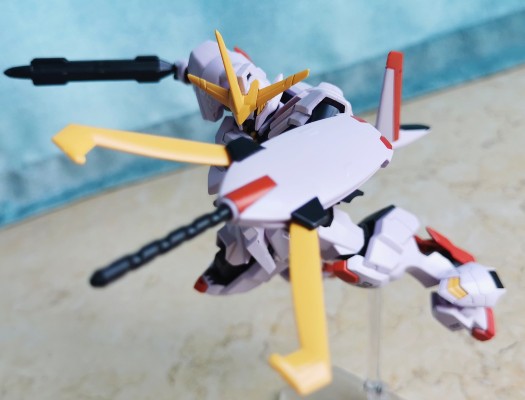 HG 机动战士高达 铁血的奥尔芬斯 乌尔德狩猎 端白星高达