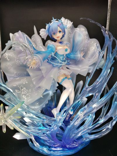 ssf水晶礼服蕾姆