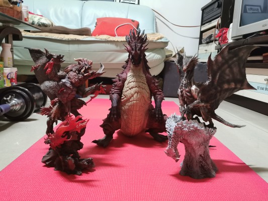 怪物猎人15周年纪念 巨大软胶系列 老山龙