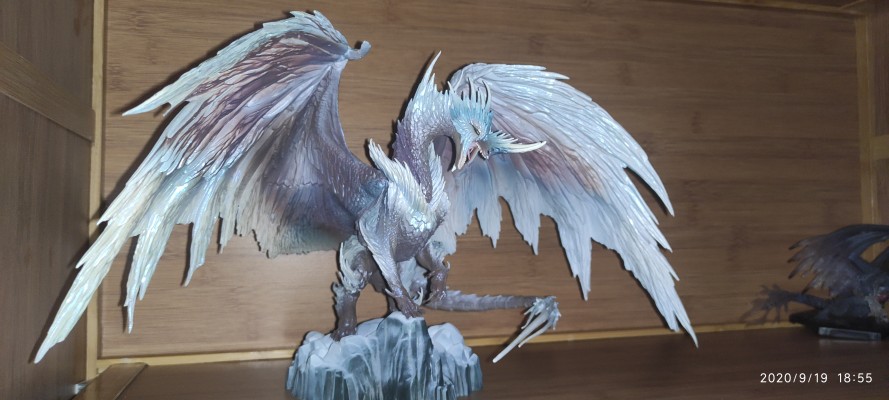 一番赏 怪物猎人：世界 冰原 冰咒龙 Monster Trophy