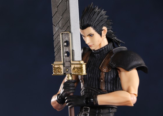 PlayArts改 核心危机-最终幻想VII-扎克斯・菲尔