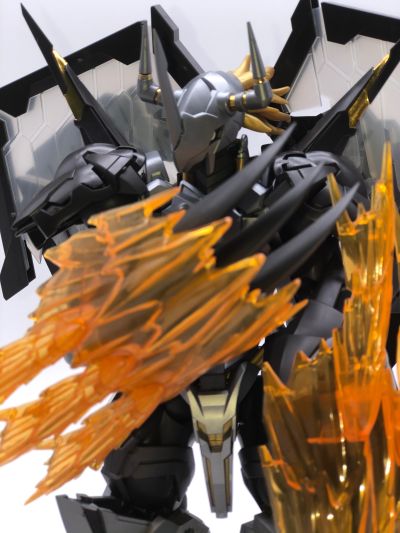 Figure-rise Standard 数码宝贝 02 暗黑战斗暴龙兽 Amplified