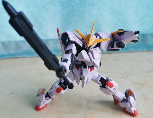 HG 机动战士高达 铁血的奥尔芬斯 乌尔德狩猎 端白星高达