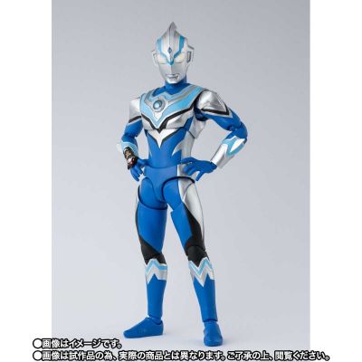 S.H.Figuarts 泰迦奥特曼 风马奥特曼