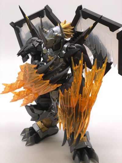 Figure-rise Standard 数码宝贝 02 暗黑战斗暴龙兽 Amplified