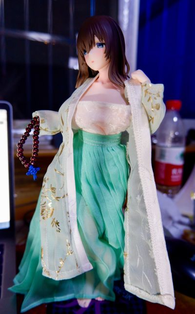 黑峰彩换装