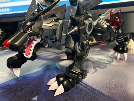 Figure-rise Standard  Amplified 	数码宝贝 钢铁加鲁鲁