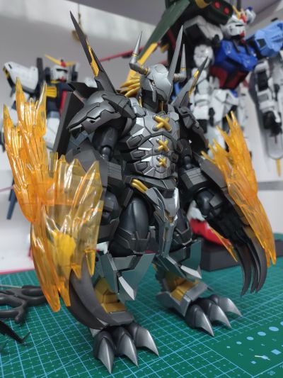 Figure-rise Standard 数码宝贝 02 暗黑战斗暴龙兽 Amplified