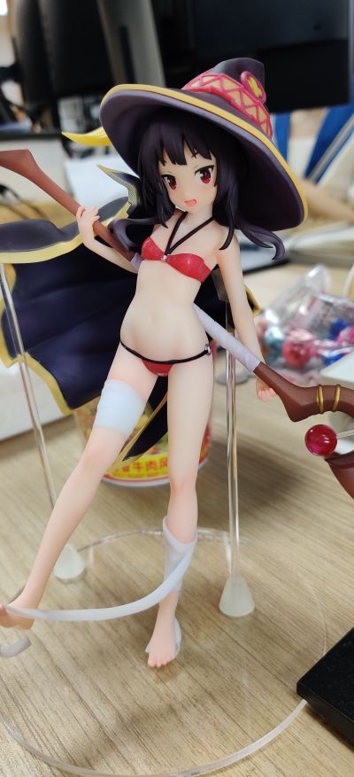 为美好的世界献上祝福！红传说 惠惠 泳装ver.