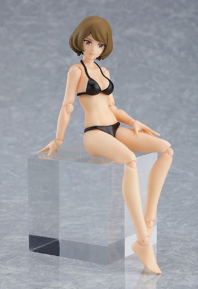 figma#495 泳装女性body（千秋）