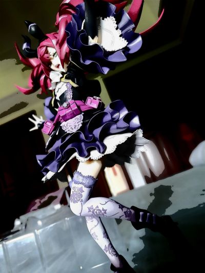 第七龙神3-代号:VFD 法师 艾瑟琳