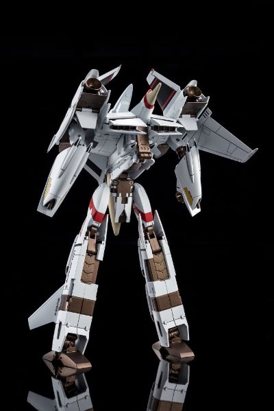 超时空要塞 FLASH BACK 2012 完全变形 VF-4A 闪电III 一条辉 搭乘机 Premium Finish