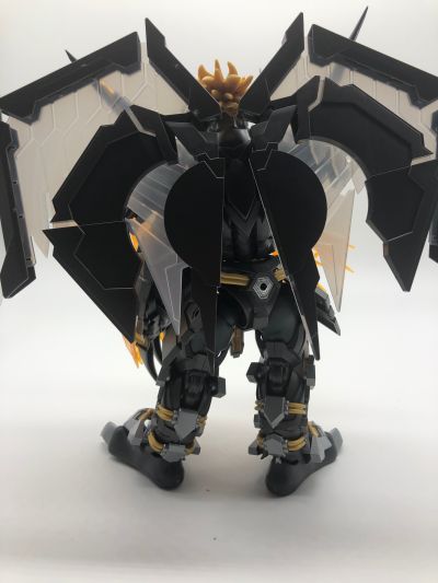 Figure-rise Standard 数码宝贝 02 暗黑战斗暴龙兽 Amplified
