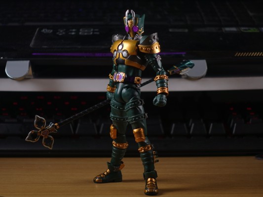 S.H.Figuarts 假面骑士权杖