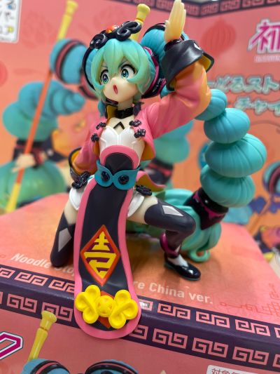 压泡面手办 VOCALOID 初音未来 -中国风-