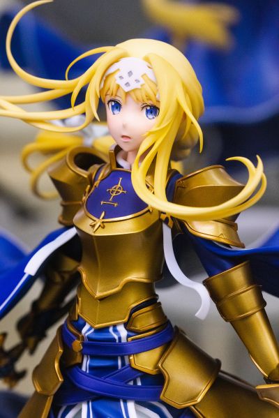 刀剑神域 爱丽丝篇 异界战争 爱丽丝·滋贝鲁库