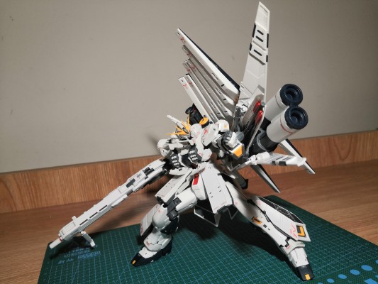 RG  机动战士高达 逆袭的夏亚 MSV RX-93 Nu高达专用 重武装扩展配件包