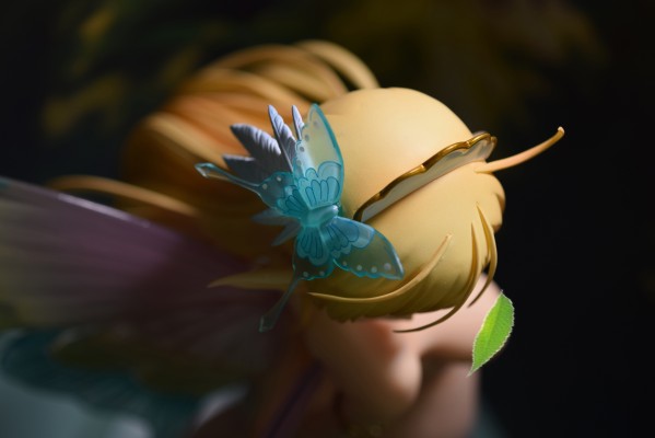 精灵女王 伊莱恩 标准版