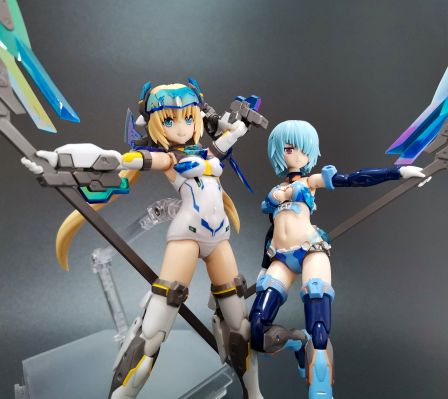 机甲少女 魔鹫 比基尼装甲版