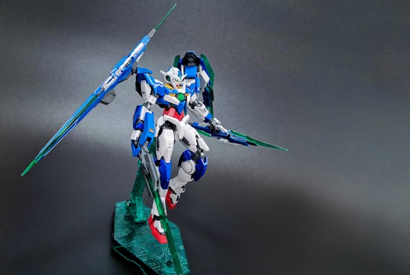 RG 机动战士高达00V  量子型00高达 全刃式