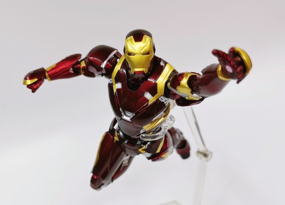 S.H.Figuarts 钢铁侠MK46