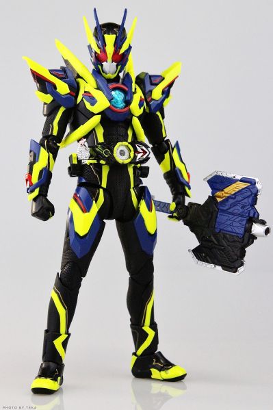 S.H.Figuarts 假面骑士零一 假面骑士零一 闪耀突击飞蝗