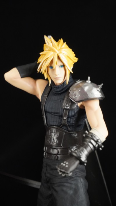 最终幻想 VII 重置版发售纪念赏  最终幻想VII 重制版 克劳德・史特莱夫 