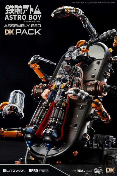 BW-NS-50203 铁臂阿童木 装配台 DX版 (透明版阿童木 ＆ 装配台)