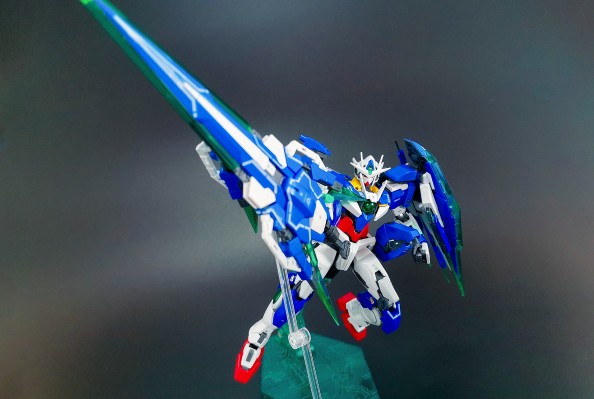 RG 机动战士高达00V  量子型00高达 全刃式