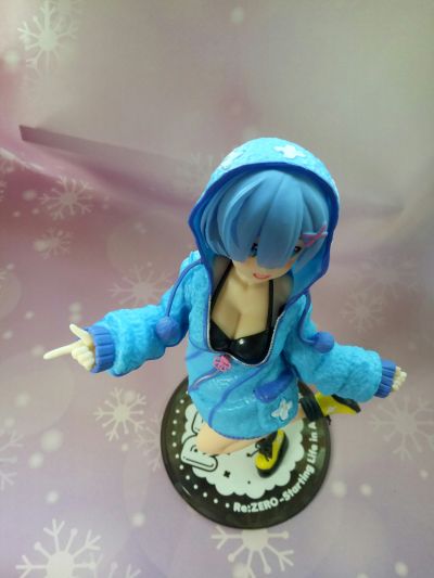 Precious Figure Re：从零开始的异世界生活 蕾姆 毛茸茸连帽衫