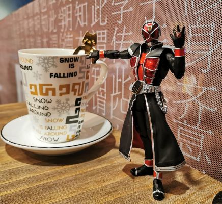 S.H.Figuarts(真骨雕制法)   假面骑士巫骑 火焰形态