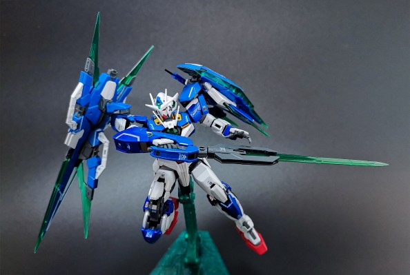 RG 机动战士高达00V  量子型00高达 全刃式