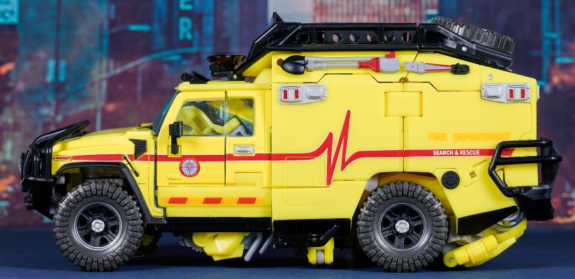 变形金刚 Master piece MPM-11 救护车